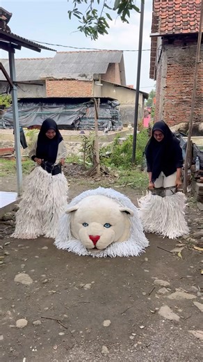 Cómo Usar un Disfraz de Tigre 🐯 | Tutorial con Chica Linda #shorts #tigercostume #viralvideoshorts