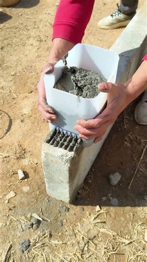 Uniform cement extrusion tool #tools #tips #mason #building