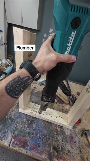 Sparky’s hammer hits different #contractors #tools4life #carpenters #tooltips #constructionfails