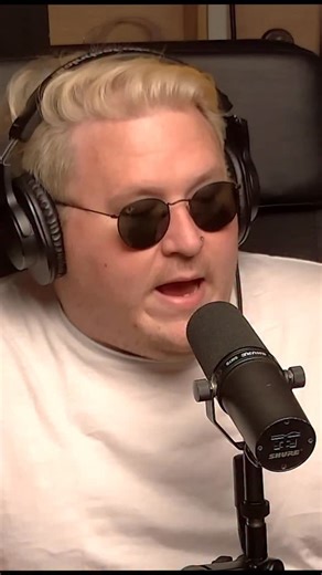 Brendan Sagalow on Instagram: "Pooped my pants #hiphop #comedian #comedy #funny"