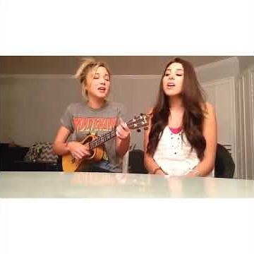 Kira Kosarin and Audrey Whitby singing ❤️
