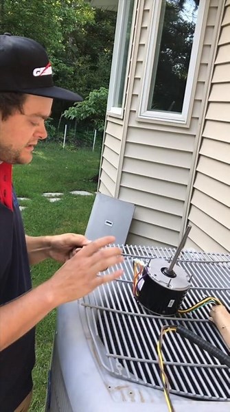 Install AC Fan Motor