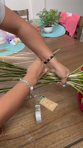 Ramo Tutorial🌹Not perfect but definitely beautiful😍 #explore #trending #viral #ramo #ramobuchon #rose #roses #money #rosebouquet #bouquet #easy #diy #doityourself #crafty #crafts #love #grad #graduation #pink #reels | Makeup by Jess