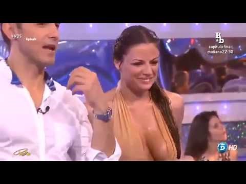 LE MAILLOT DE BAIN DE CETTE FEMME VAS VOUS FAIRE CRAQUER!