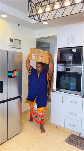 Kinuthia Kelvin on Instagram: "Mwaka isiishe kama bado ukona same kitchenware ama utensils @jes.skitchen got you with quality and affordable kitchenware 🥰Recently i got a dinner set from them and ooh my i love them✅💯 Dm them or call:0723538294 and order any kitchenware you want💯🥰Delivery done countrywide"