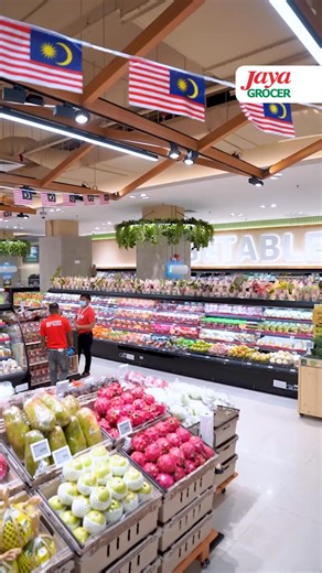 The opening event of Jaya Grocer Toppen Shopping Centre, Johor Bahru was epic! Since it was during the National Day, we're extra proud that the Opening Event was a success. 🥰 Here’s some highlights to relive the moment. ✨😉 Earn points when you pay with cash, or debit/credit card in-store. Exclusively for Jaya Grocer members! Shop Online at GrabMart: https://grb.to/3Rd5m9S #JayaGrocer #JayaGrocerMembership #OpenForBusiness #NewOutlet #ToppenShoppingCentre | Jaya Grocer