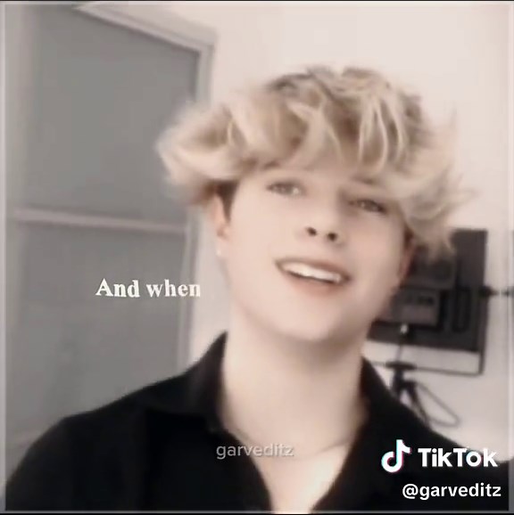 Im sorry for your loss gavin. I hope your doing okay @Gavin Magnus #gavinmagnus #gavinmagnussy #fyp #garvinmagnus #foryou #fyppp #goatfam #goatfamla #garvie #foryoupageofficiall #edit #tiktok #viral #sad #rip #justtrustmeyoullbefine