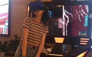 【Beat Saber】诶，跳的还不错，逐渐进入状态！店员小姐姐跳节奏光剑！