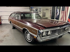 1969 Chrysler Town & Country Station Wagon (SURVIVOR) Walk Around