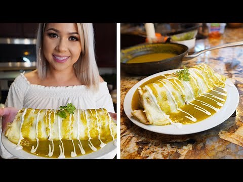 HOW TO MAKE GREEN CHILE SMOTHERED BURRITOS