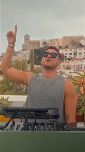 Jonas Blue live from Ibiza 🔥 Watch the full set now #DefectedRecords #Ibiza #Livestream