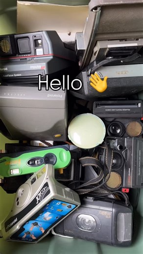 I got the Polaroid Go in September and it has been fun learning a new camera. I’m thankful for reddit. I haven’t used Polaroid Film since it was still Impossible Project and have had to relearn a bunch of things I had forgotten. Please don’t discontinue this film, Polaroid 🤞 I’ve been burned too many times Shout out to @jodiehurt and @hulaseventy who always inspire and are faithful participants in ‘Roid Week. #polaroid #roidweek #polaroidweek #polaroidgo #polaroidjoycam #polaroidzip #polaroidpo