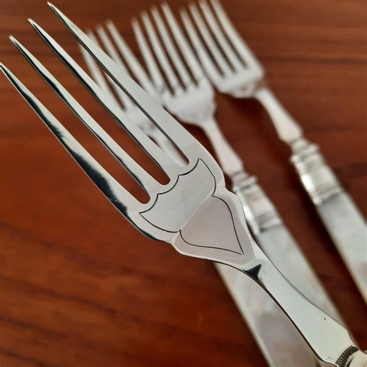 4 Dessert Forks(a), Small Pastry Forks, Silver Plated Mother of Pearl Forks, EPNS Cutlery Photography Prop, Food Prop Home and Living Gifts - Etsy