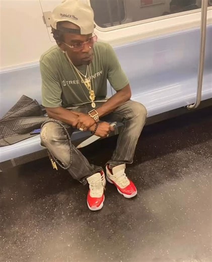 NEW YORK SHIT 🐀 on Instagram: "You get on the subway and see this guy sitting across from you.. what would you do ??? 😭 • • • • • • #nyc #newyork #newyorkcity #ny #newyorker #newyorklife #newyorknewyork #nypd #viral #newyorkshit #mta #subway"