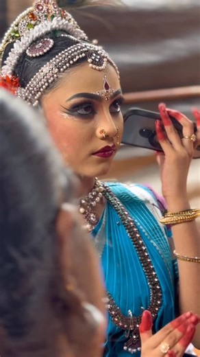 Ranjith Pulpatta on Instagram: "Kuchupudi on the stage….#makeup #kuchuppudidance #reelinstagram❤️❤️❤️ #kalothsavam #art #reel ##classical dance#❤❤"