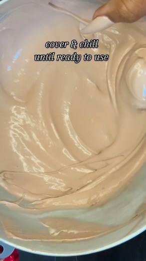 This creamy chocolate pudding dessert icing is the cool, decadent whipped frosting you’ll want to put on everything! Made with instant chocolate pudding, whipped topping, and either heavy cream or full-fat milk, this icing is rich, silky, and unbelievably easy. It tastes like a cross between mousse, chocolate cream pie, and whipped frosting, making it perfect for: 🍫 Cakes 🍫 Cupcakes 🍫 Brownies 🍫 Italian Love Cake 🍫 No-bake desserts 🍫 Summer desserts 🍫 Holiday treats This recipe takes just