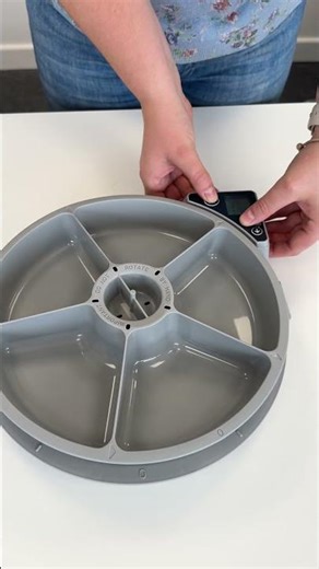 Closer Pets – Cat Mate C500 Futterautomat mit 5 Näpfen – Schalen neu ausrichten