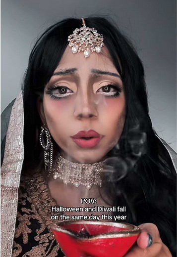 Still one of my favorite Diloween looks 🪔🧟 #corpsebride #desicirpsebride #halloweenmakeup #timburtoncharacter