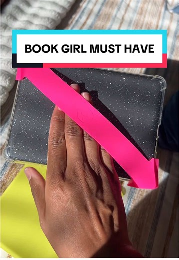 Essential E-Reader Holder for Comfort and Convenience