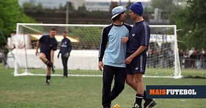 Oasis vs Blur: a final da ‘Britpop’ na Champions do Dragão | MAISFUTEBOL