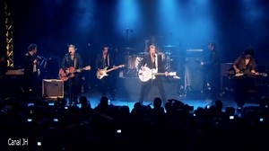 Johnny Hallyday et Brian Setzer "Blue suede shoes" Théâtre de Paris 2013 Partie 4 | JH & CO
