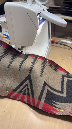 Each cowl scarf is completely handmade— Pendleton® Sherpa cut by hand, stitched together, flipped, top-stitched, and finished with snap buttons. A whole lot of love in every step, creating the perfect cozy accessory for years to come. Now if only my process was as fast as this looks! . . . #ootd #supportsmallbusiness #western #westernfashion #westernwinter #custom #customaccessories #cowl #cowlscarf #winter #winteraccessories #fallfashion #fallaccessories #scarfstyle #scarffashion #handmadescarf