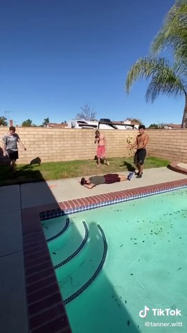 Funny blooper from earlier today😂😩💀 w/ @fliplikez @poplikecorn_ @tannerbraungardt #foryoupage #tiktok #fail #blooper #flips