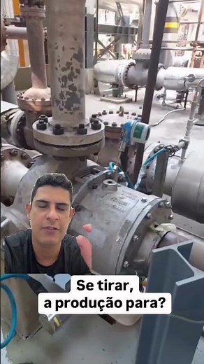 Centrifugal pump with gravity lubrication
