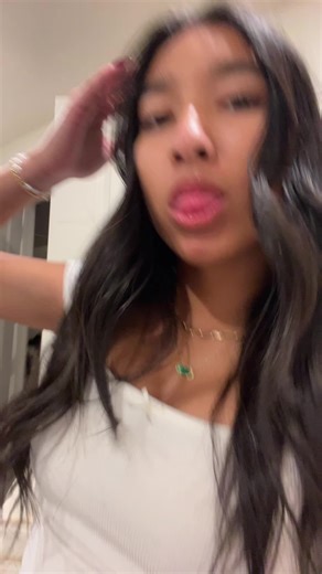 Kyndra💋 (@kyndra187)’s videos with Strut - Ayanna Ife & Zeddy Will & Jenn Carter