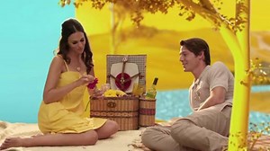 Yellow Tail Shiraz & Pinot Grigio TV Spot, 'Pizazz'