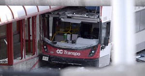 Three people dead, several injured after Ottawa bus crash
