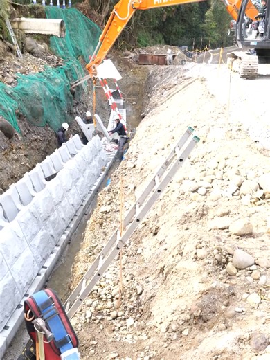 Seawall Recovery Process After Typhoon Collapse in Japan