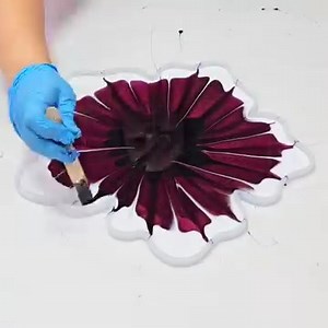 85K views · 2.3K reactions | In this video I created a gorgeous resin flower bowl with my newest tray mold and I added a little something extra - an alcohol ink flower in the middle! I think this may be the most gorgeous resin bowl I've ever made and I can't wait to do more! I tried to explain everything in detail in the video, but please let me know if you have any questions that weren't answered in the video :) | Mixed Media Girl | Facebook