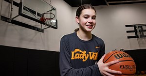 Meet the Texas eighth-grade girls basketball prodigy who’s already committed to Tennessee