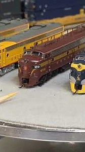 3 Minute Review: Broadway Limited N Scale E8 & E9 Locomotives | Paragon 4 Sound, LEDs & More! BLI