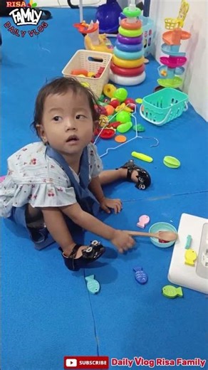 Adik Azzahra Main di Playground #shorts #short #shortvideo #shortsviral #shortsfeed #shortsvideo