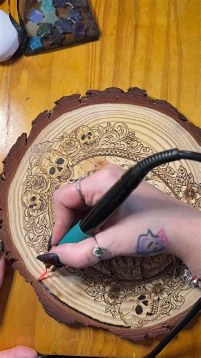 30 Seconds of Gothic Art in Pyrography