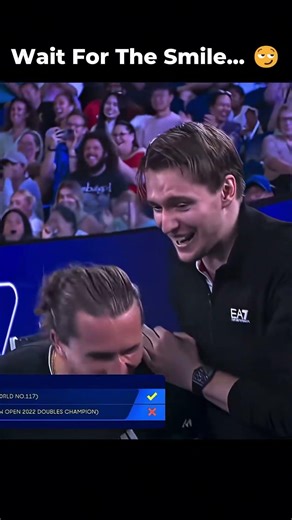 Alcaraz Trying Not to Smile After That 😅 #tennis #AustralianOpen