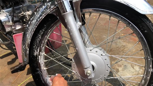 Buffing Techniques for a Shine on Your Bike