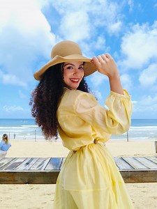 📸 Bring your precious moments to live with the LivePhoto feature on the #OPPOReno12Series Select your favorite frame to ensure that you always have the perfect shot. Learn More: https://bit.ly/3L3plWR #TapIntoAI #OPPOAIPhone | OPPO