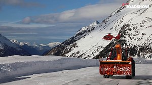 Hier ein Rückblick der LDrive Roadshow in Hochgurgl 2018 🎥 👉Nicht vergessen - morgen 10:00-12:00 gibt es erneut die Chance unsere LDrive Modelle mit Schneefräse und Pflug dort zu testen 😁 | Lindner