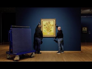 Van Gogh and the Sunflowers | Van Gogh Exhibition