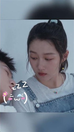 Guan Xiaotong knows how to handle Li Yunrui. ❤️❤️
