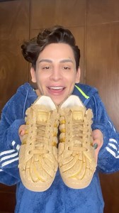 Tengo en mis manos las nuevas Adidas Concha 😭😍💕 @adidasmx | Papi Kunno