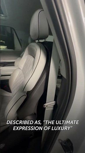 Let's take a quick look at the freshly updated 2025 Lincoln Navigator!