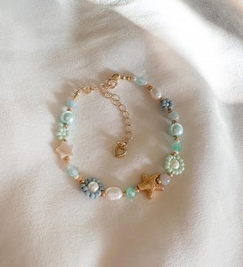 Starfish Beaded Bracelet: Freshwater Pearl & Crystal, Gold Filled - Etsy