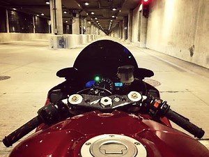 2013-07-06 The 2007 Yamaha YZF-R1 R1 Motorcycle Quickshifter Demonstration