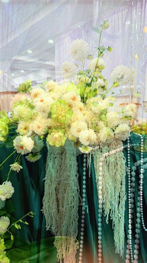 Sweetheart Table Decor Ideas for Romantic Weddings