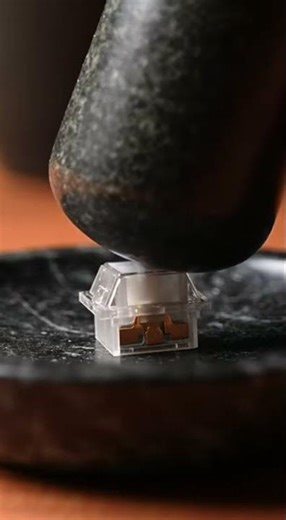 Mind-Blowing Keyboard Switch Destruction! You Won't Believe What Happens Next! #Shorts