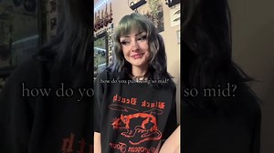 goth pierced girl flashing - YTboob